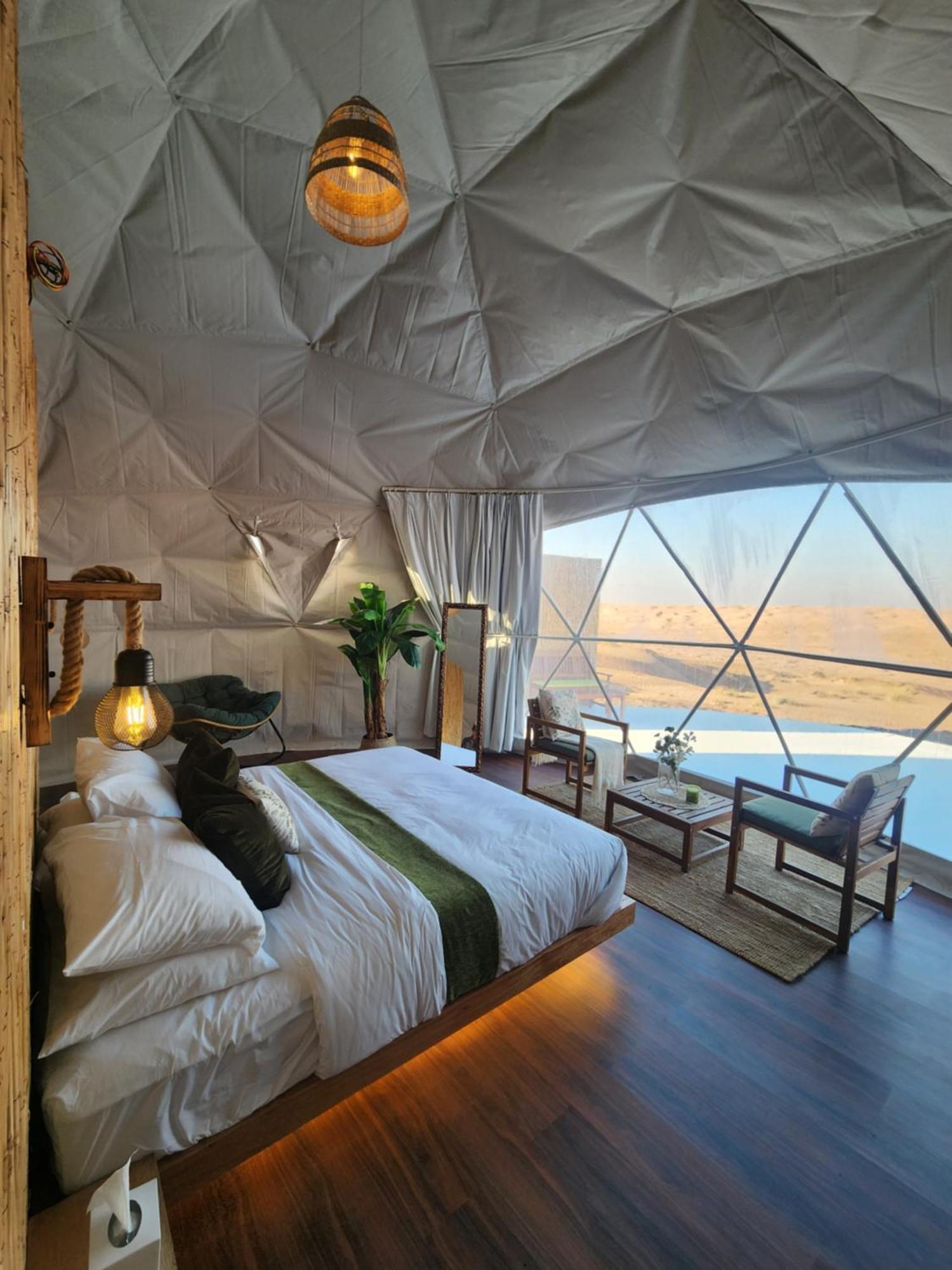 Bubbles Domes Private Cmp Al Wāşil